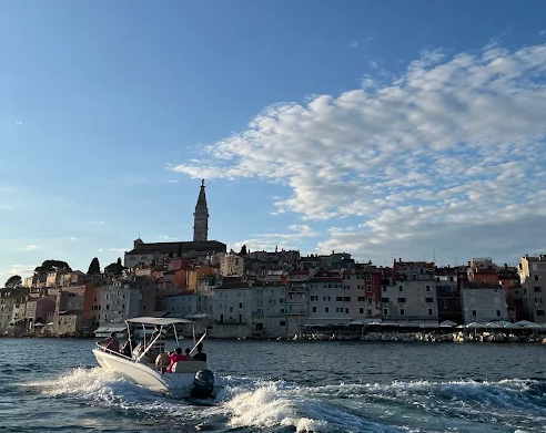 Private Rovinj Coastline Boat Tour